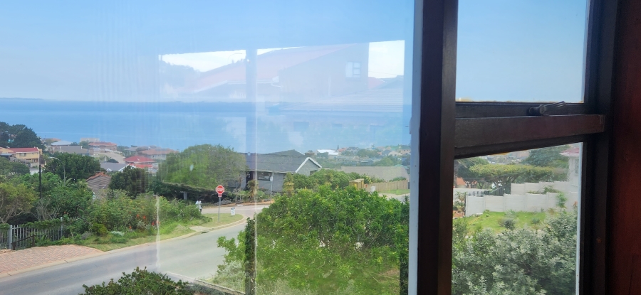 4 Bedroom Property for Sale in Dana Bay Western Cape